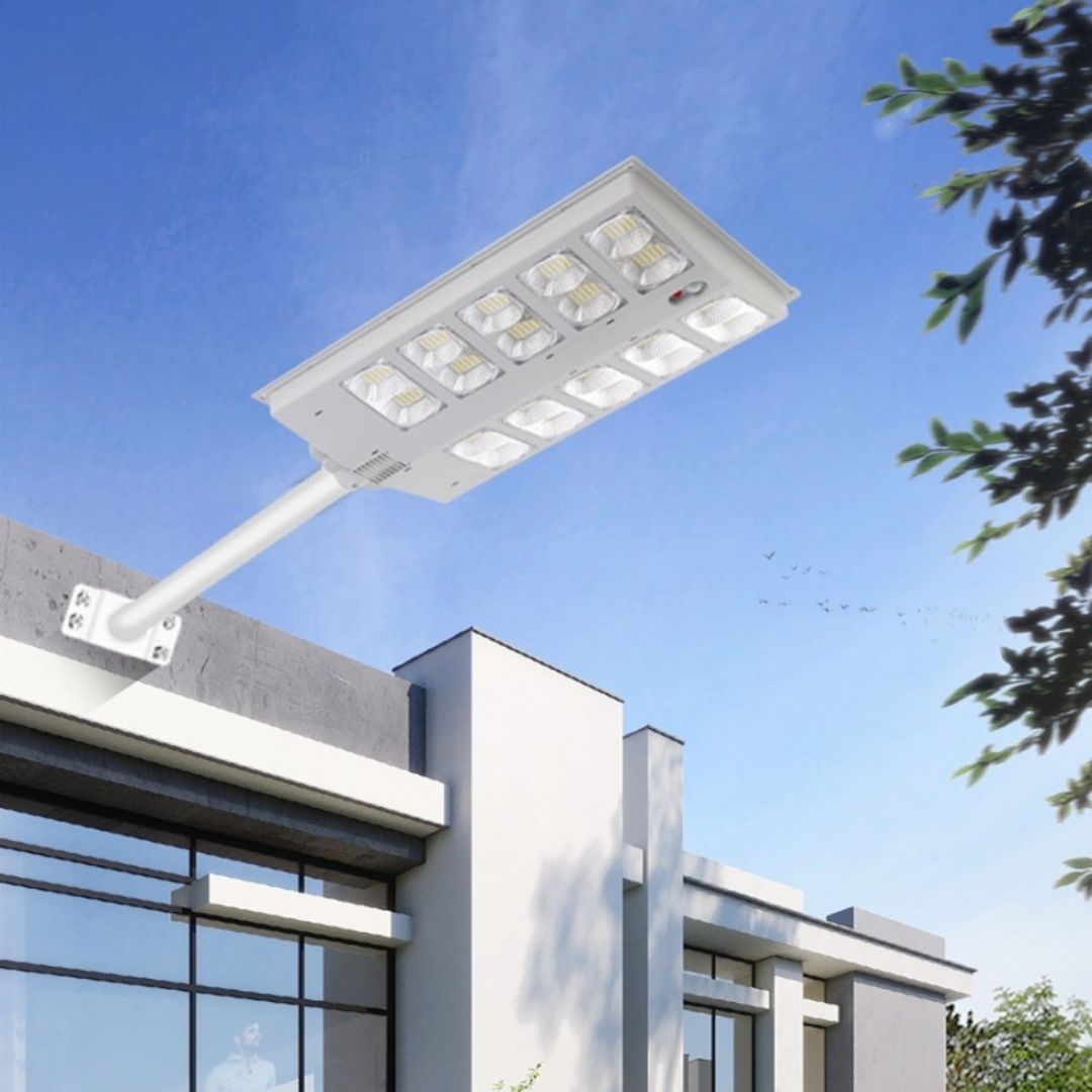 1,000watts & 3,000watts LED Solar street lights - Image 2